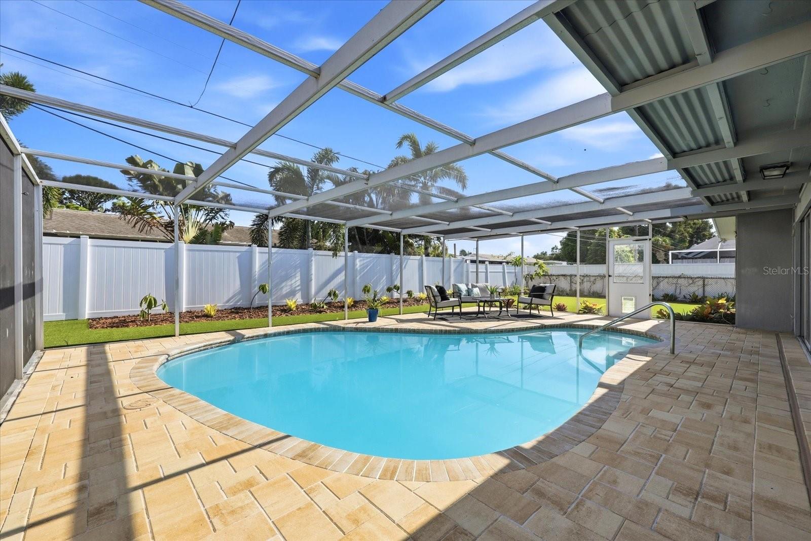 1354 62ND Ave ST PETERSBURG, FL 33705