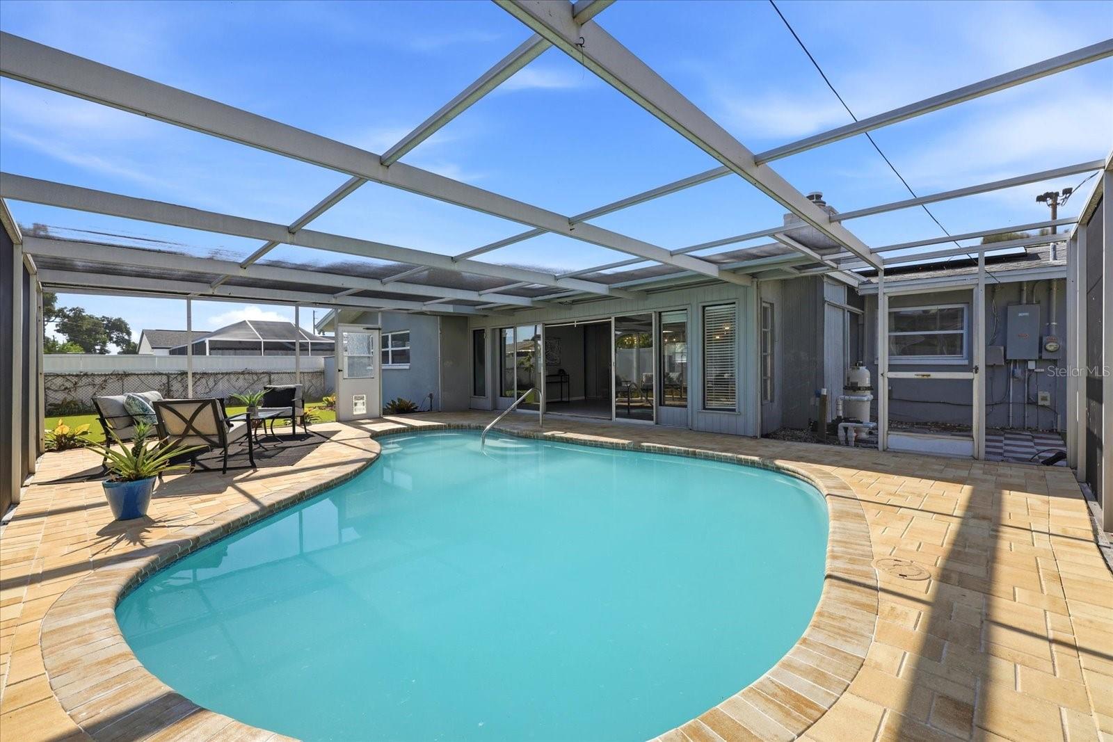 1354 62ND Ave ST PETERSBURG, FL 33705