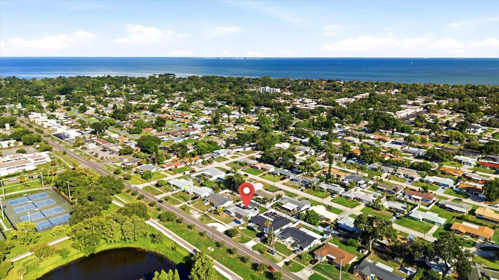 1354 62ND Ave ST PETERSBURG, FL 33705