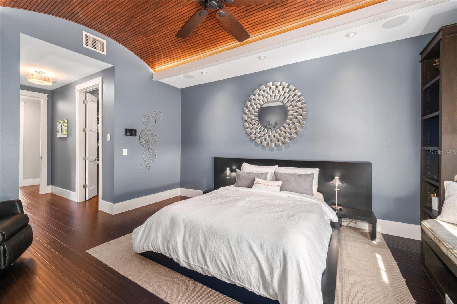 13 Hl Ave ORLANDO, FL 32801