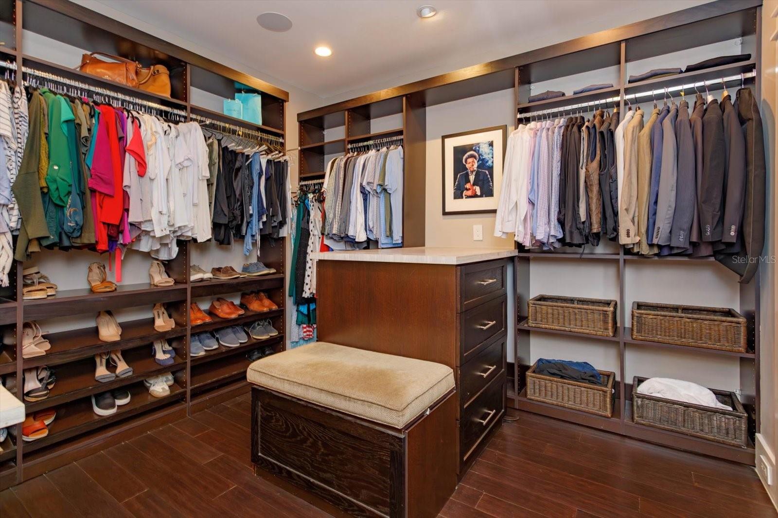 13 Hl Ave ORLANDO, FL 32801