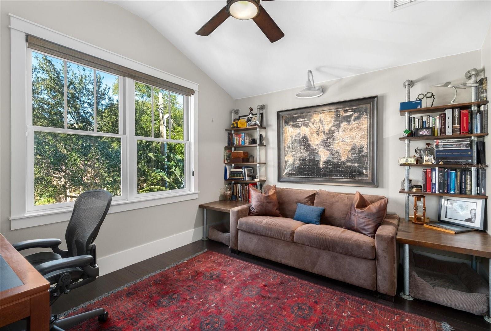 13 Hl Ave ORLANDO, FL 32801