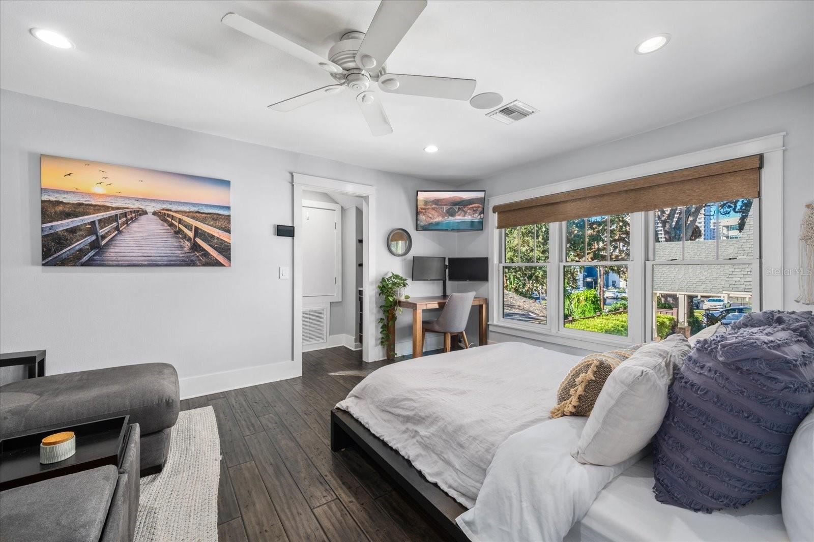 13 Hl Ave ORLANDO, FL 32801