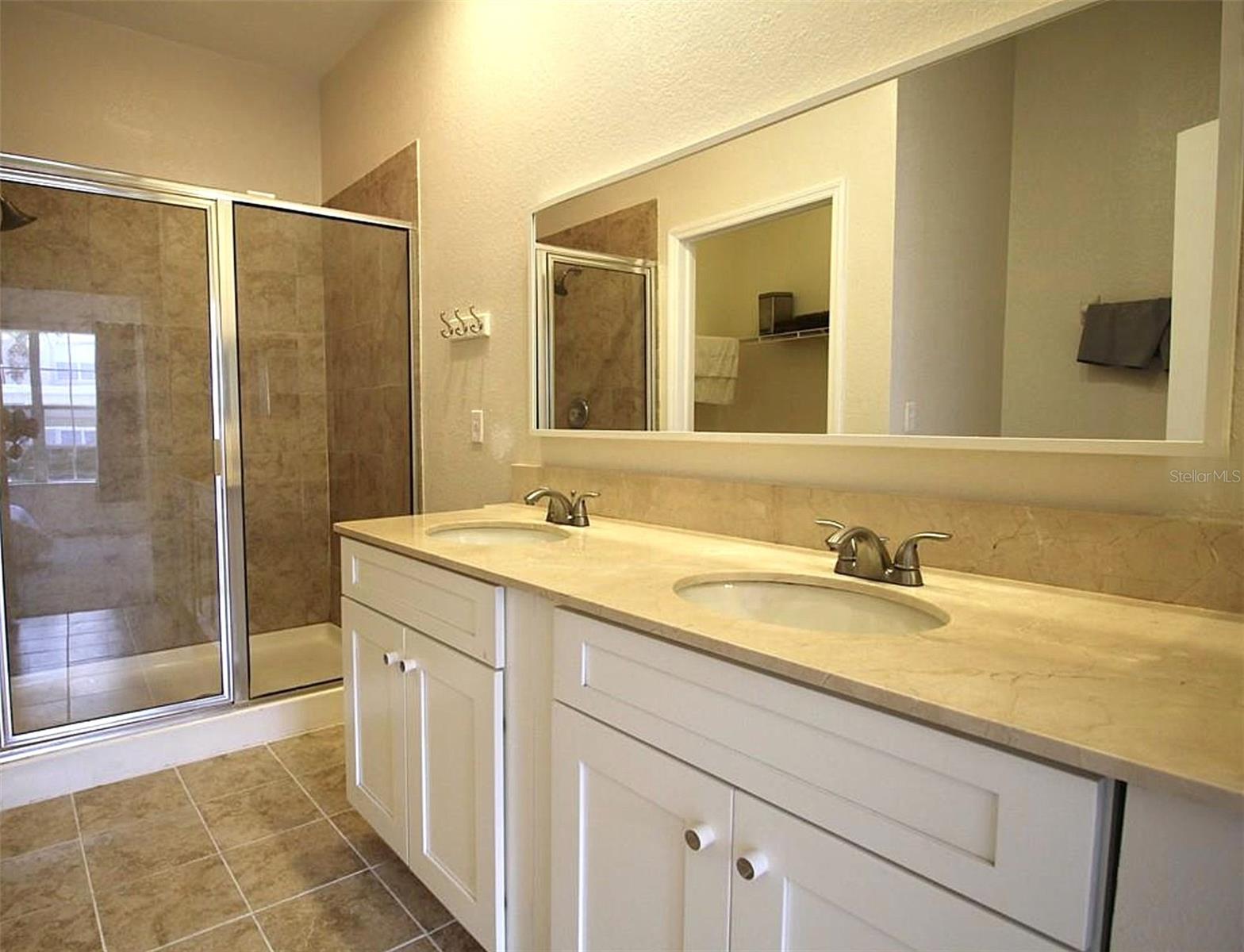 3001 LAUREL Park Ln #105 KISSIMMEE, FL 34741