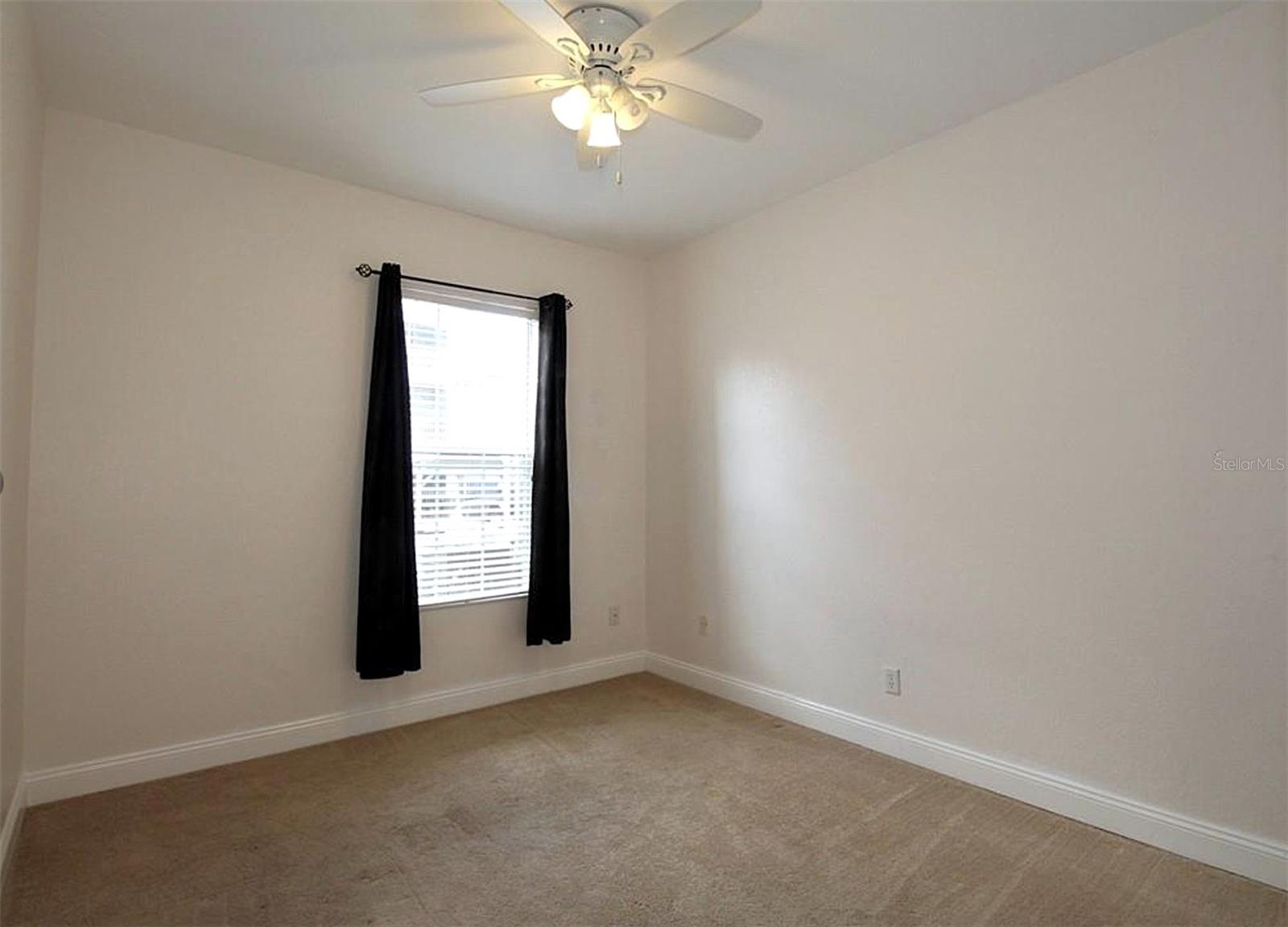 3001 LAUREL Park Ln #105 KISSIMMEE, FL 34741