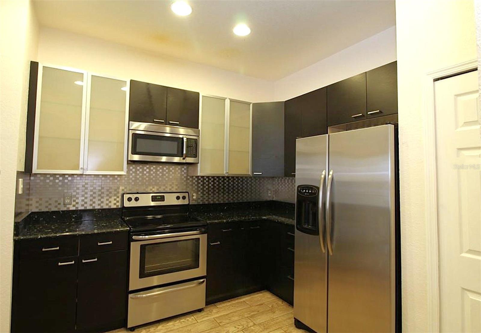 3001 LAUREL Park Ln #105 KISSIMMEE, FL 34741