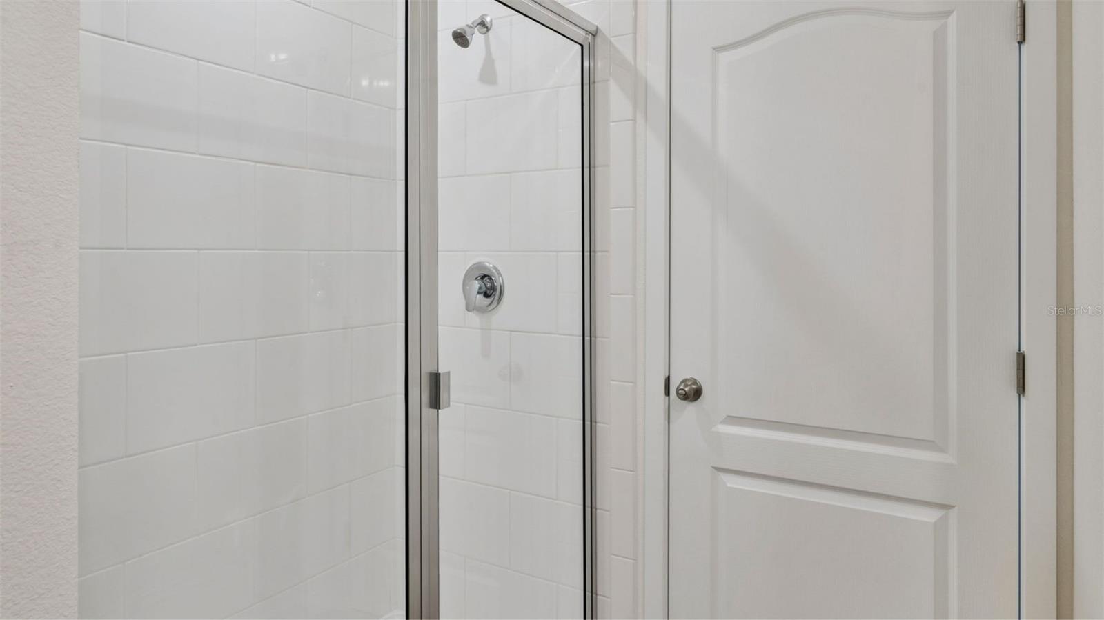 1804 HOWARD MESA Dr KISSIMMEE, FL 34744