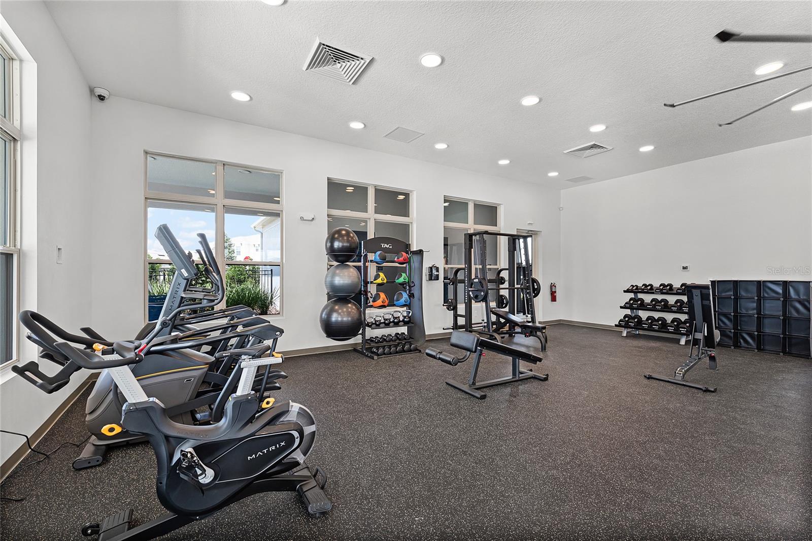 1804 HOWARD MESA Dr KISSIMMEE, FL 34744