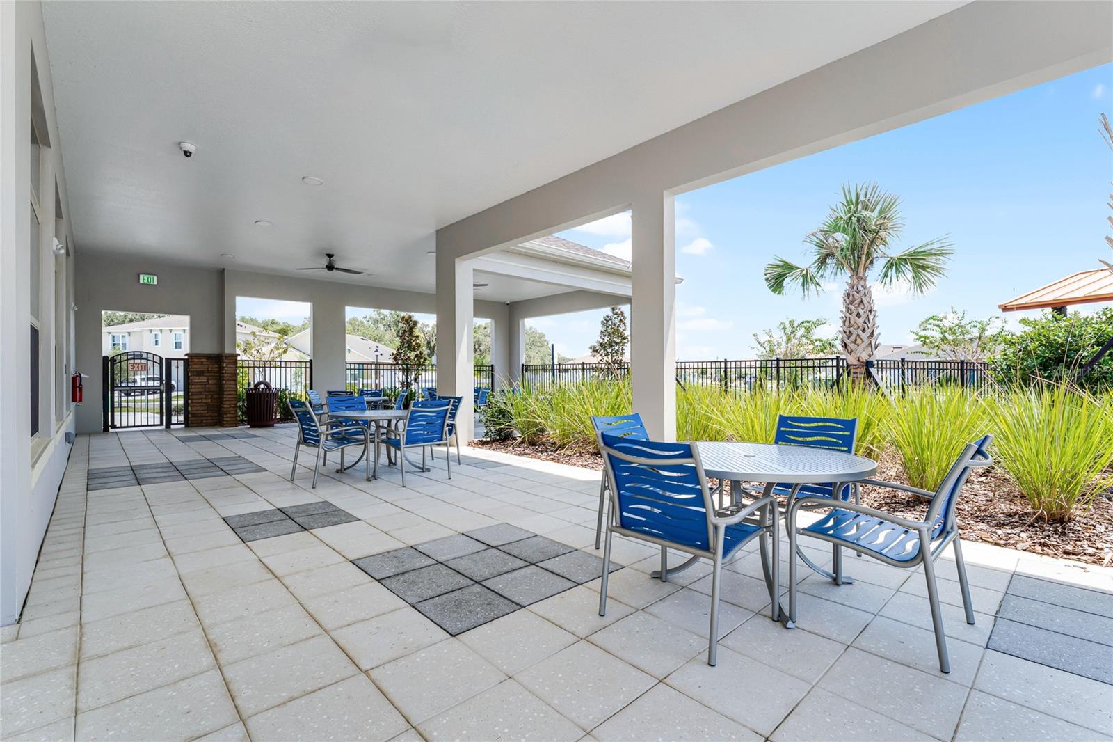 1804 HOWARD MESA Dr KISSIMMEE, FL 34744
