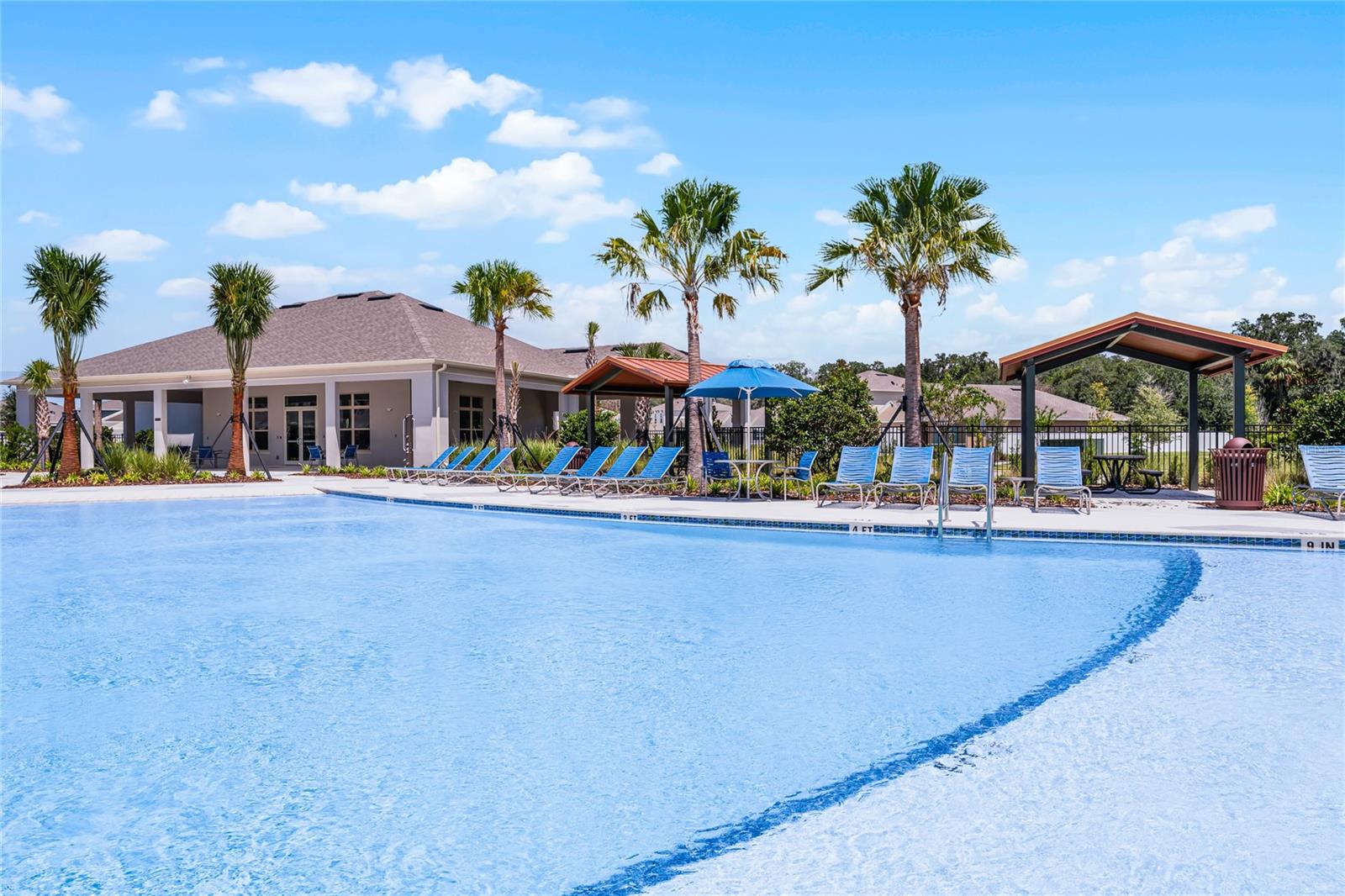 1804 HOWARD MESA Dr KISSIMMEE, FL 34744