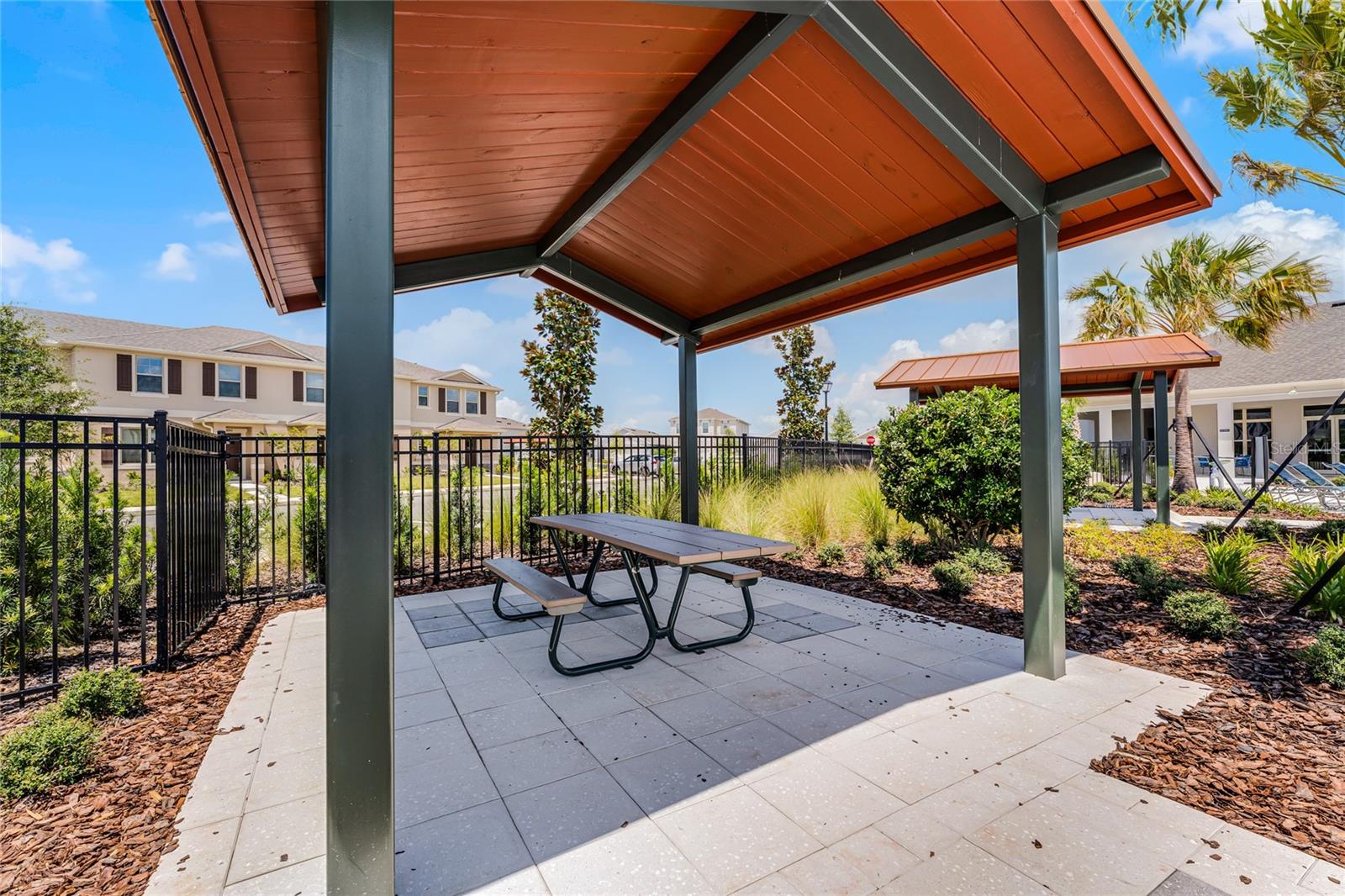 1804 HOWARD MESA Dr KISSIMMEE, FL 34744
