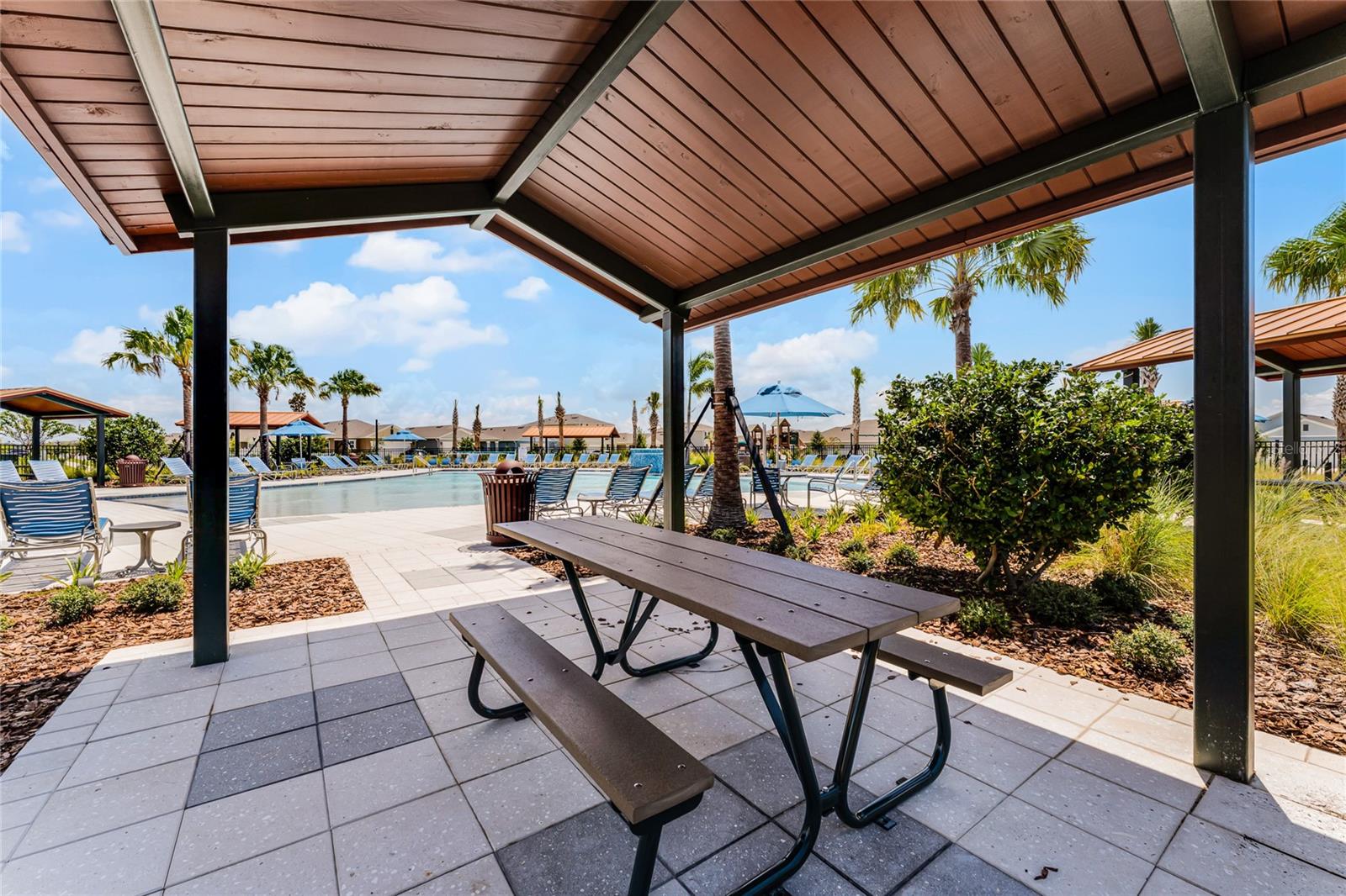 1804 HOWARD MESA Dr KISSIMMEE, FL 34744