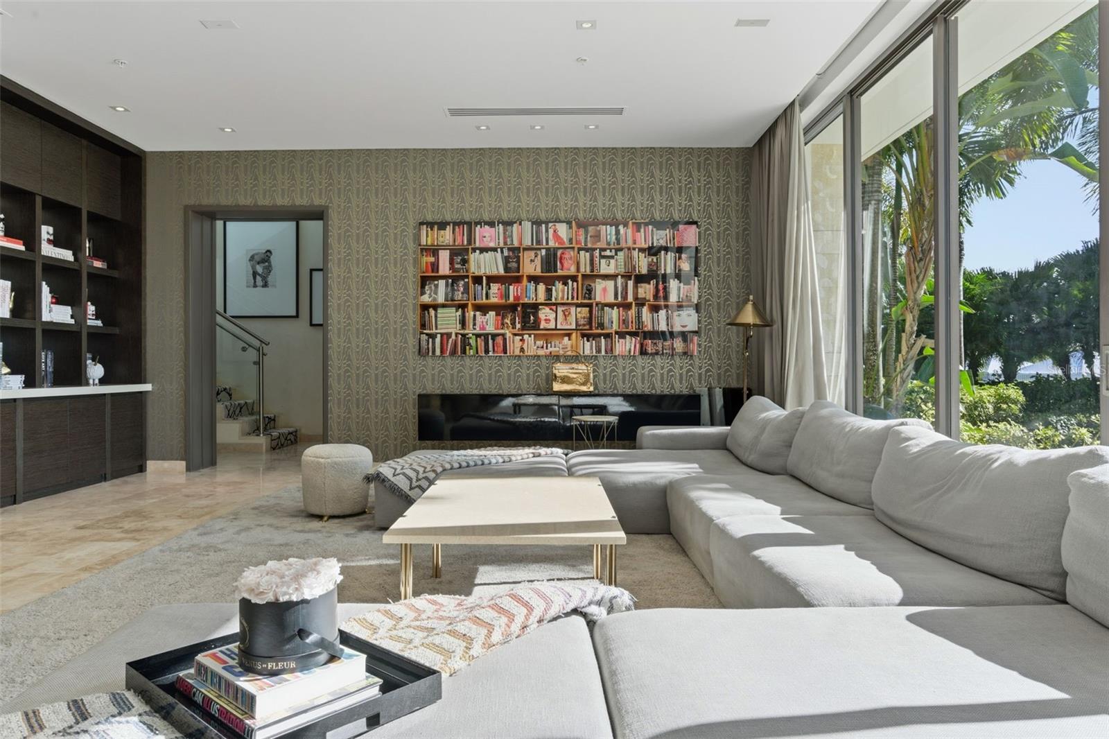 200 DORADO Bch Dr #2210 DORADO, PR 00646