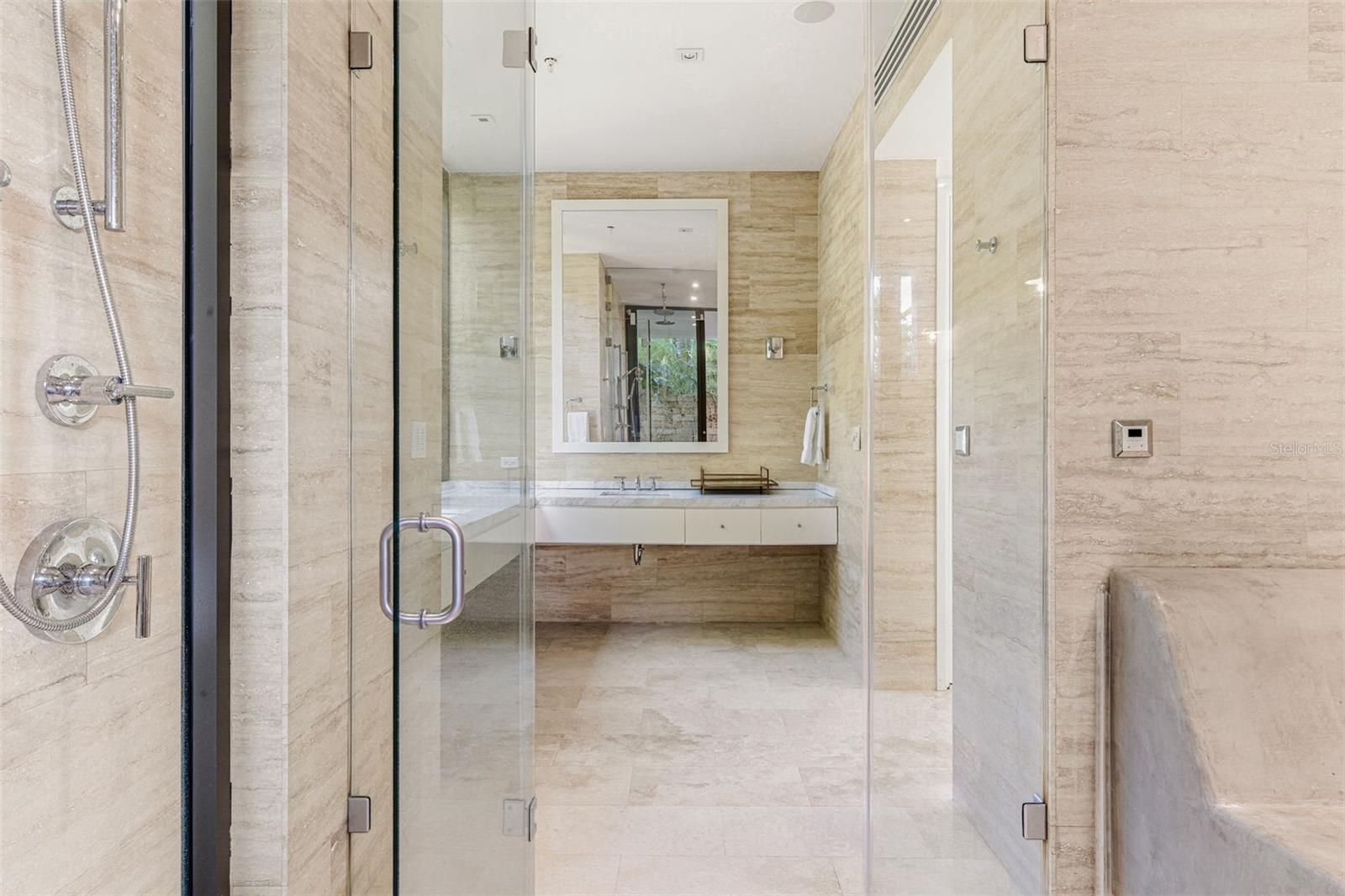 200 DORADO Bch Dr #2210 DORADO, PR 00646