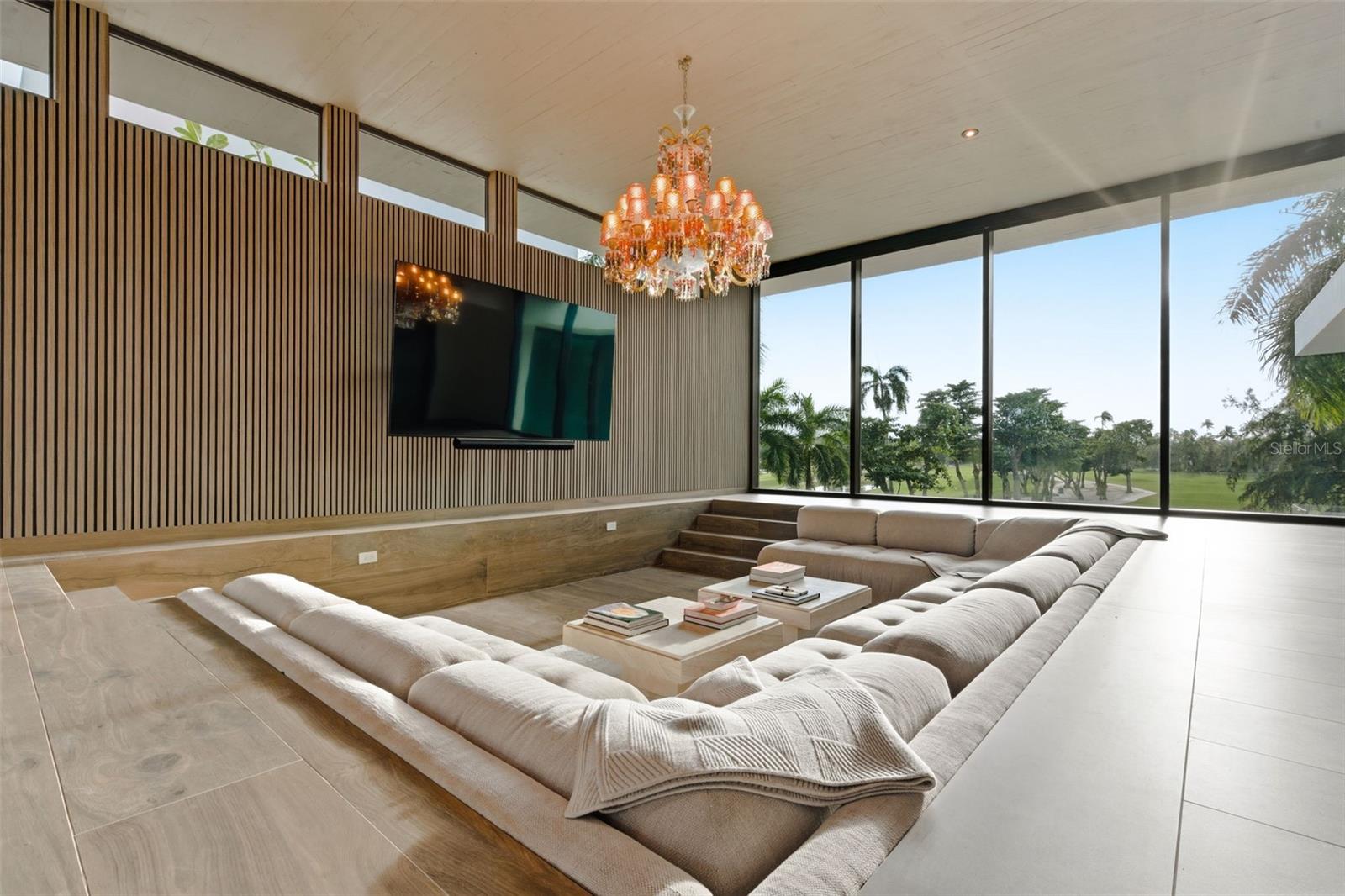 200 DORADO Bch Dr #2210 DORADO, PR 00646