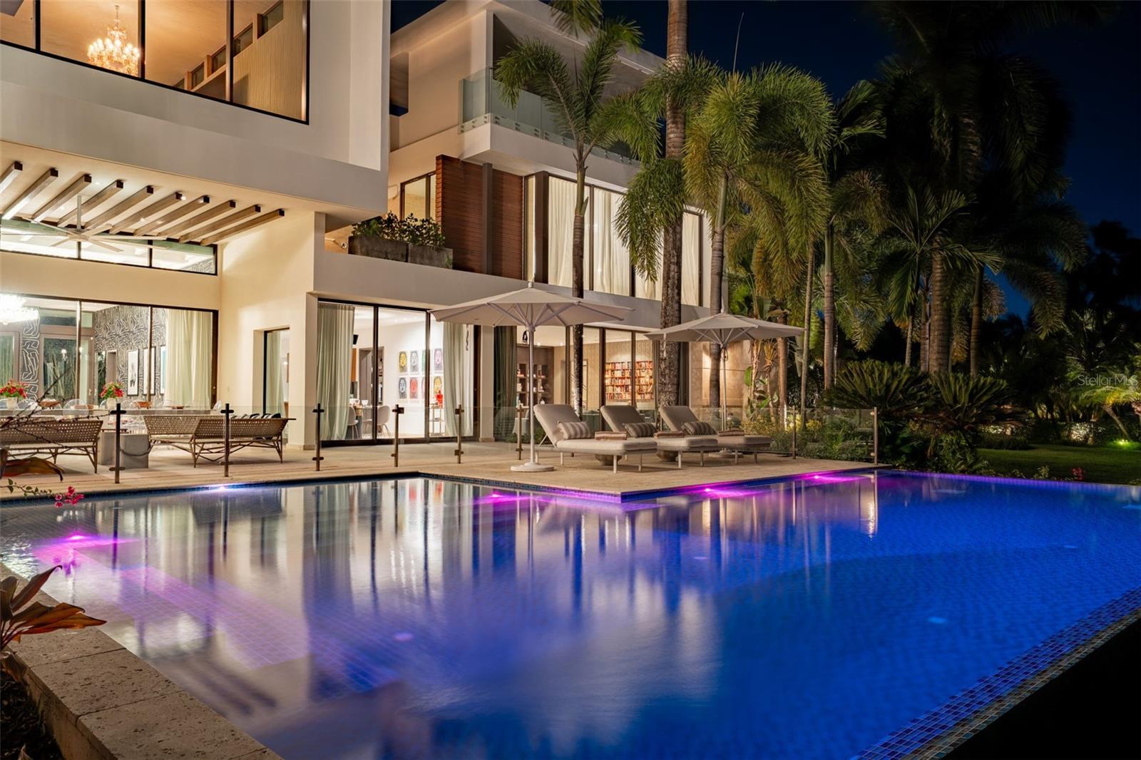 200 DORADO Bch Dr #2210 DORADO, PR 00646