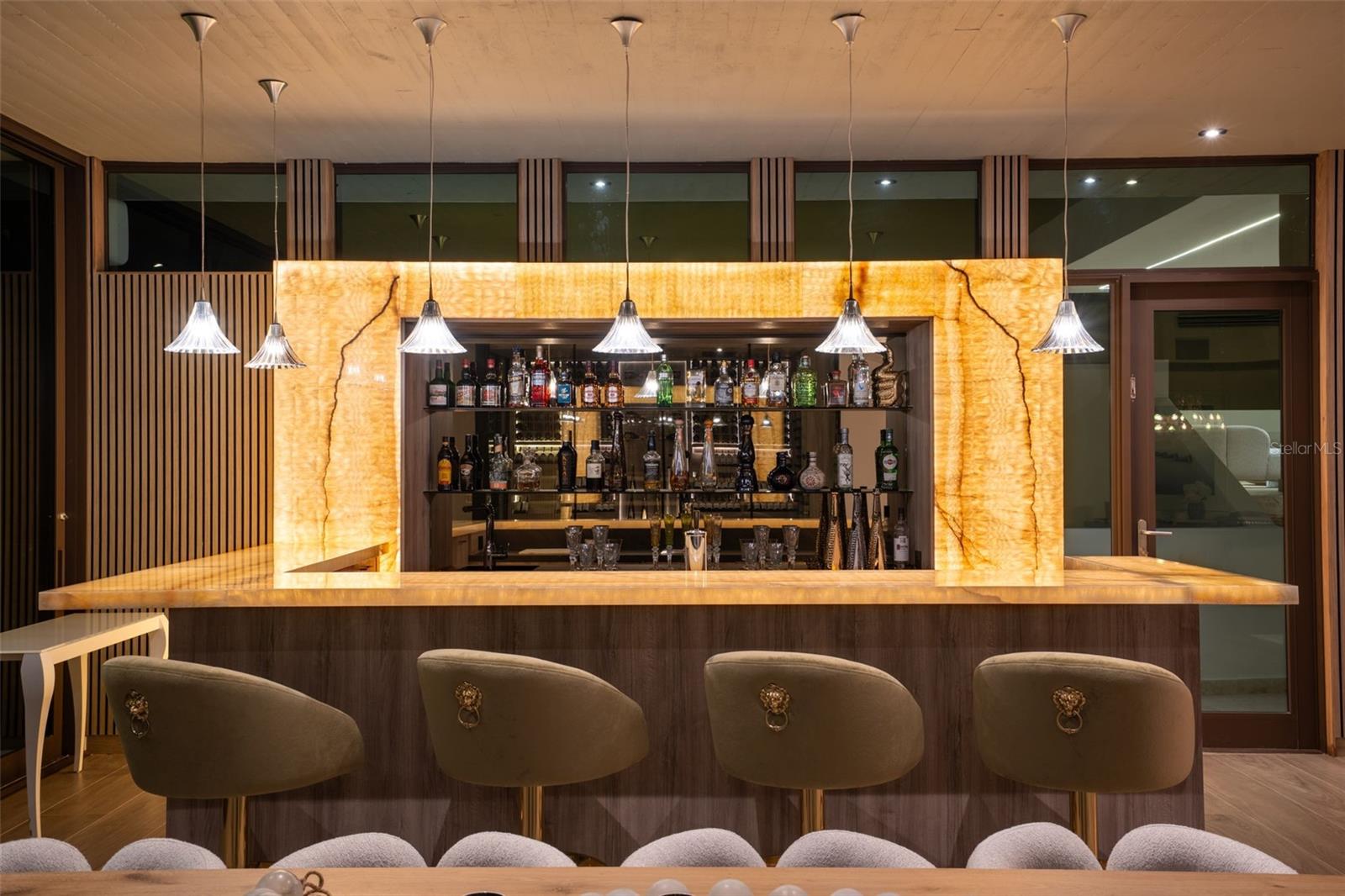 200 DORADO Bch Dr #2210 DORADO, PR 00646