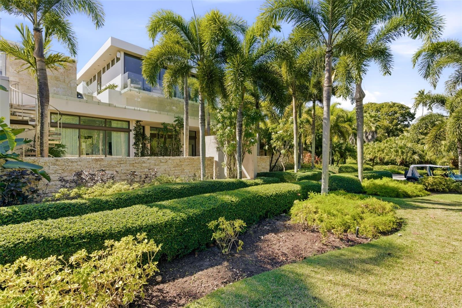 200 DORADO Bch Dr #2210 DORADO, PR 00646