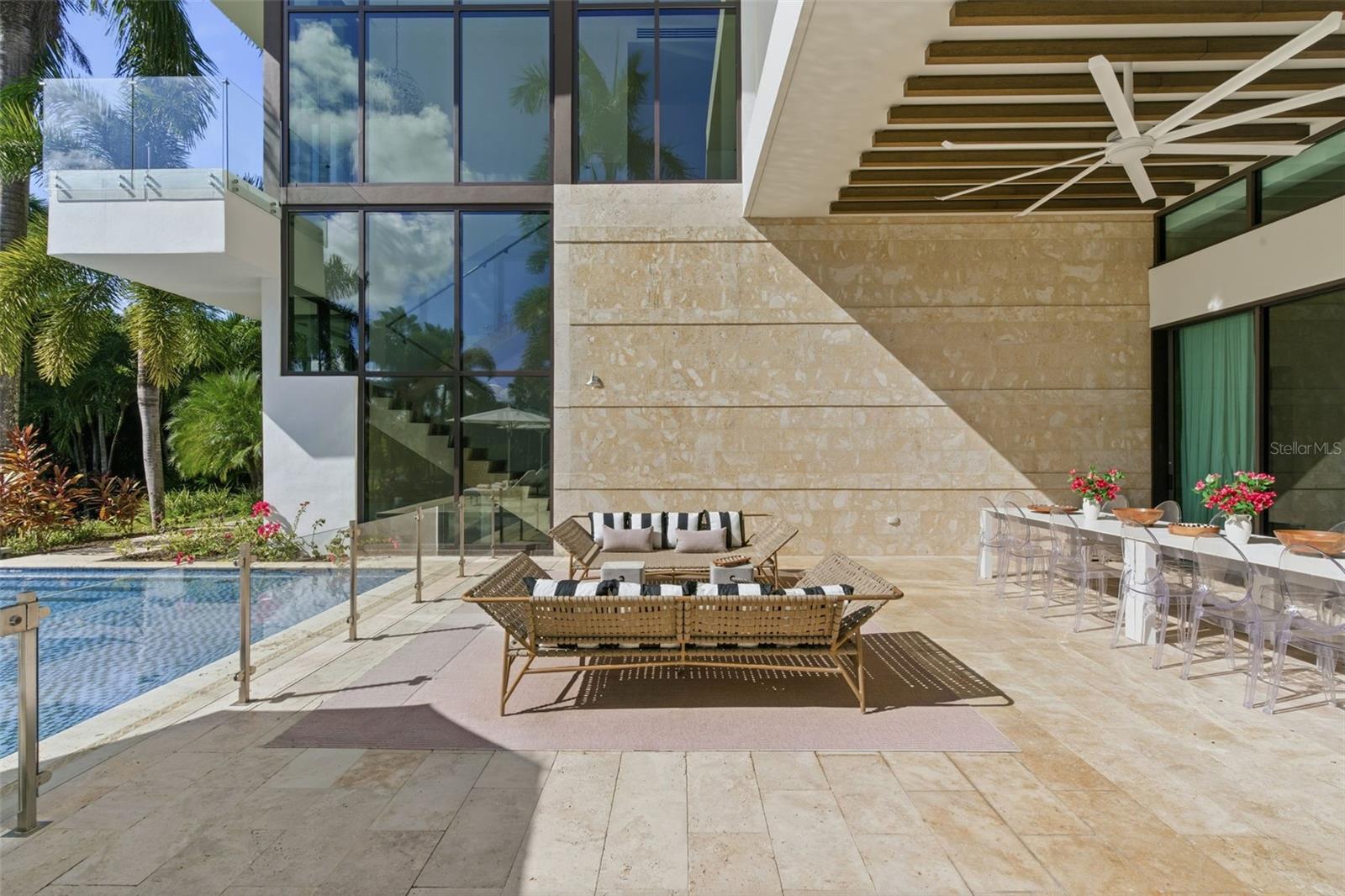 200 DORADO Bch Dr #2210 DORADO, PR 00646