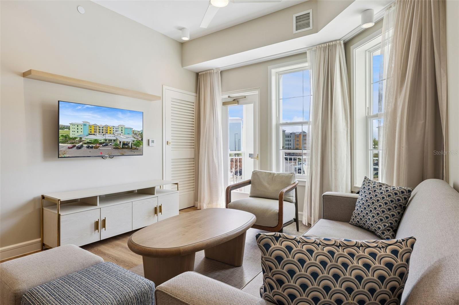 3151 SUNSET Walk Dr #1214 KISSIMMEE, FL 34747