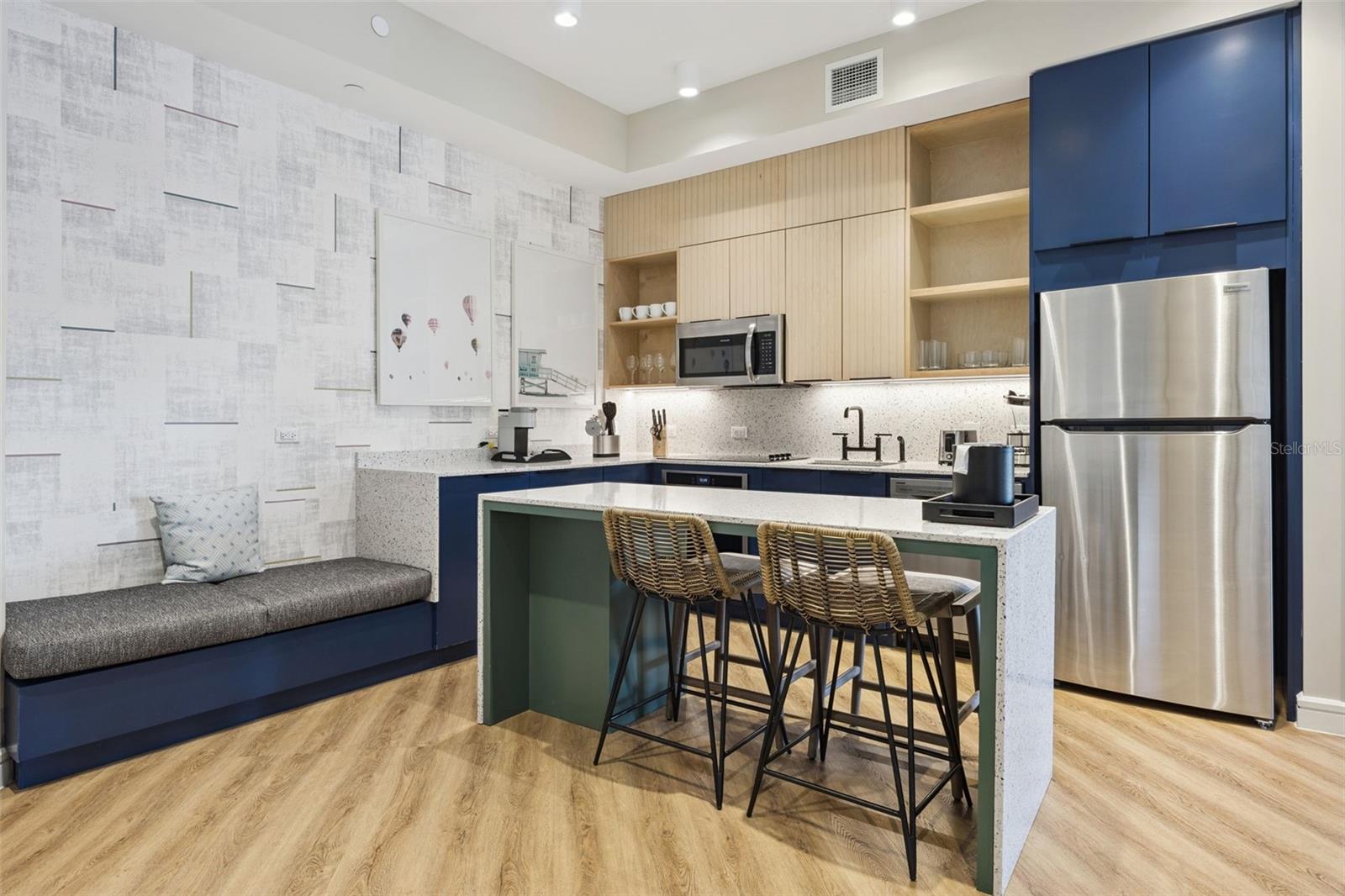 3151 SUNSET Walk Dr #1214 KISSIMMEE, FL 34747