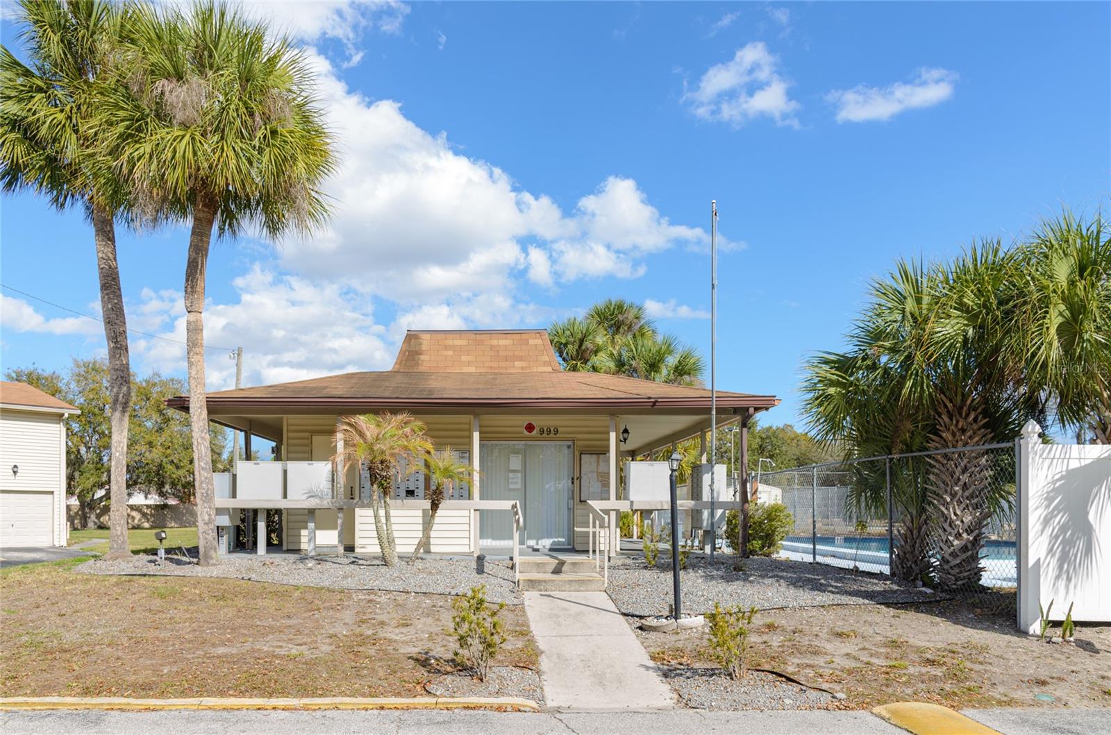 1023 Spg MEADOW Dr #1023 KISSIMMEE, FL 34741