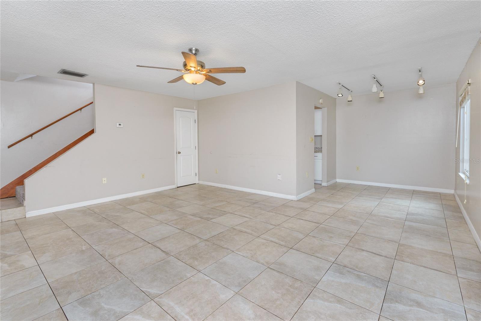 1023 Spg MEADOW Dr #1023 KISSIMMEE, FL 34741