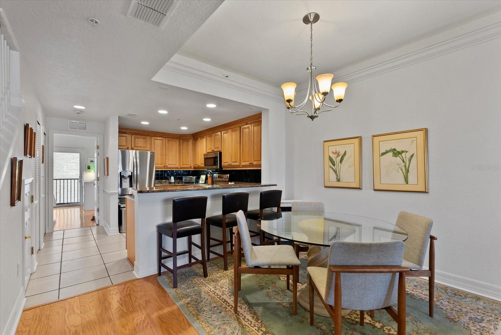 340 1ST St #D ST PETERSBURG, FL 33701