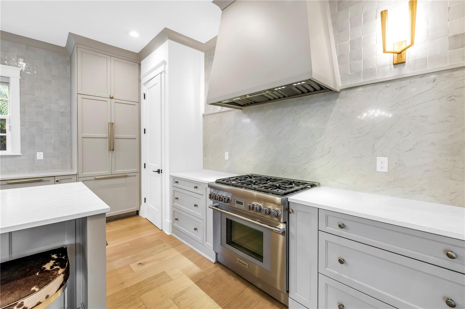 135 19TH Ave ST PETERSBURG, FL 33704