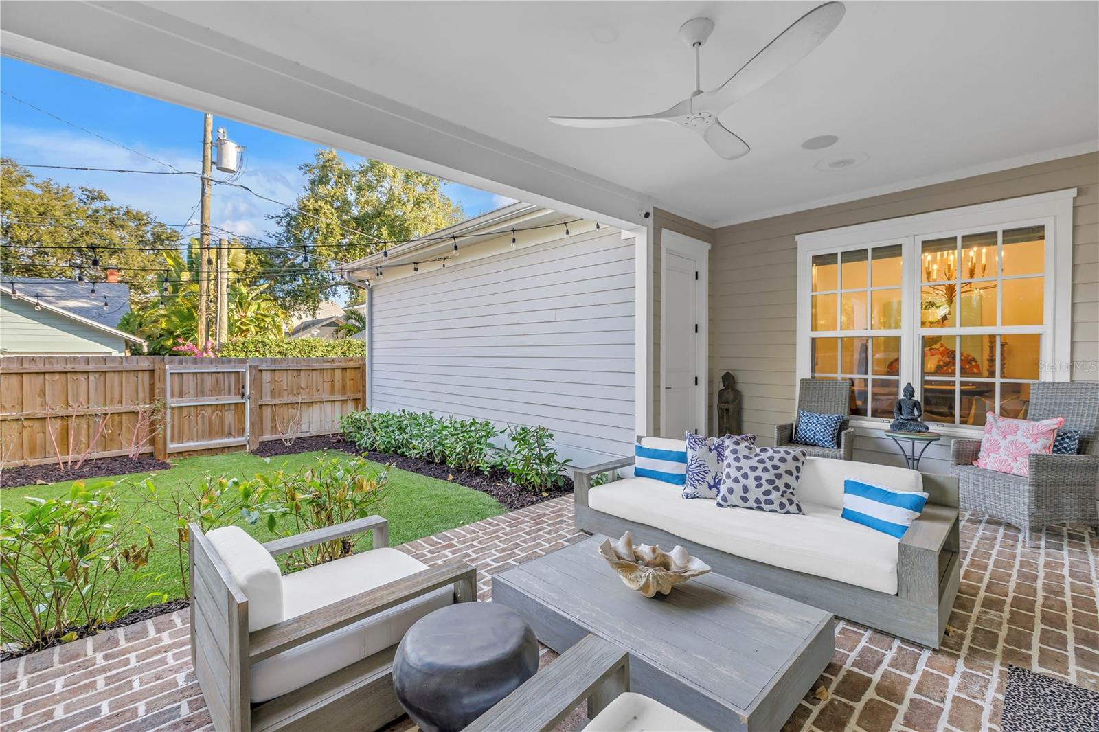 135 19TH Ave ST PETERSBURG, FL 33704