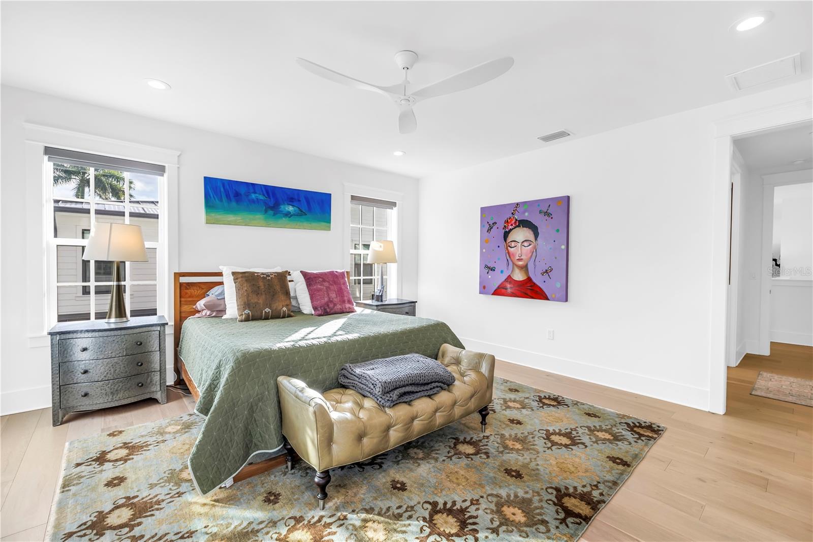 135 19TH Ave ST PETERSBURG, FL 33704