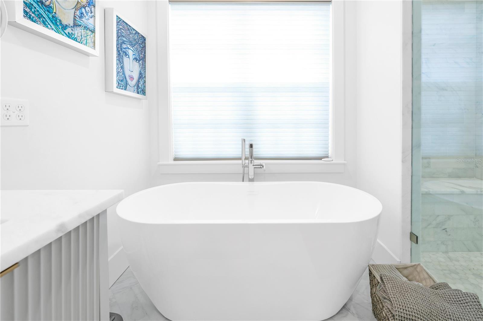 135 19TH Ave ST PETERSBURG, FL 33704