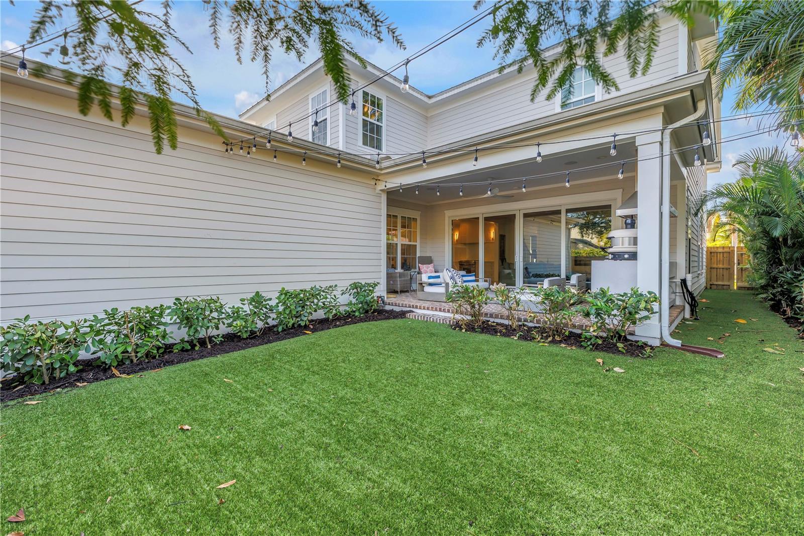 135 19TH Ave ST PETERSBURG, FL 33704