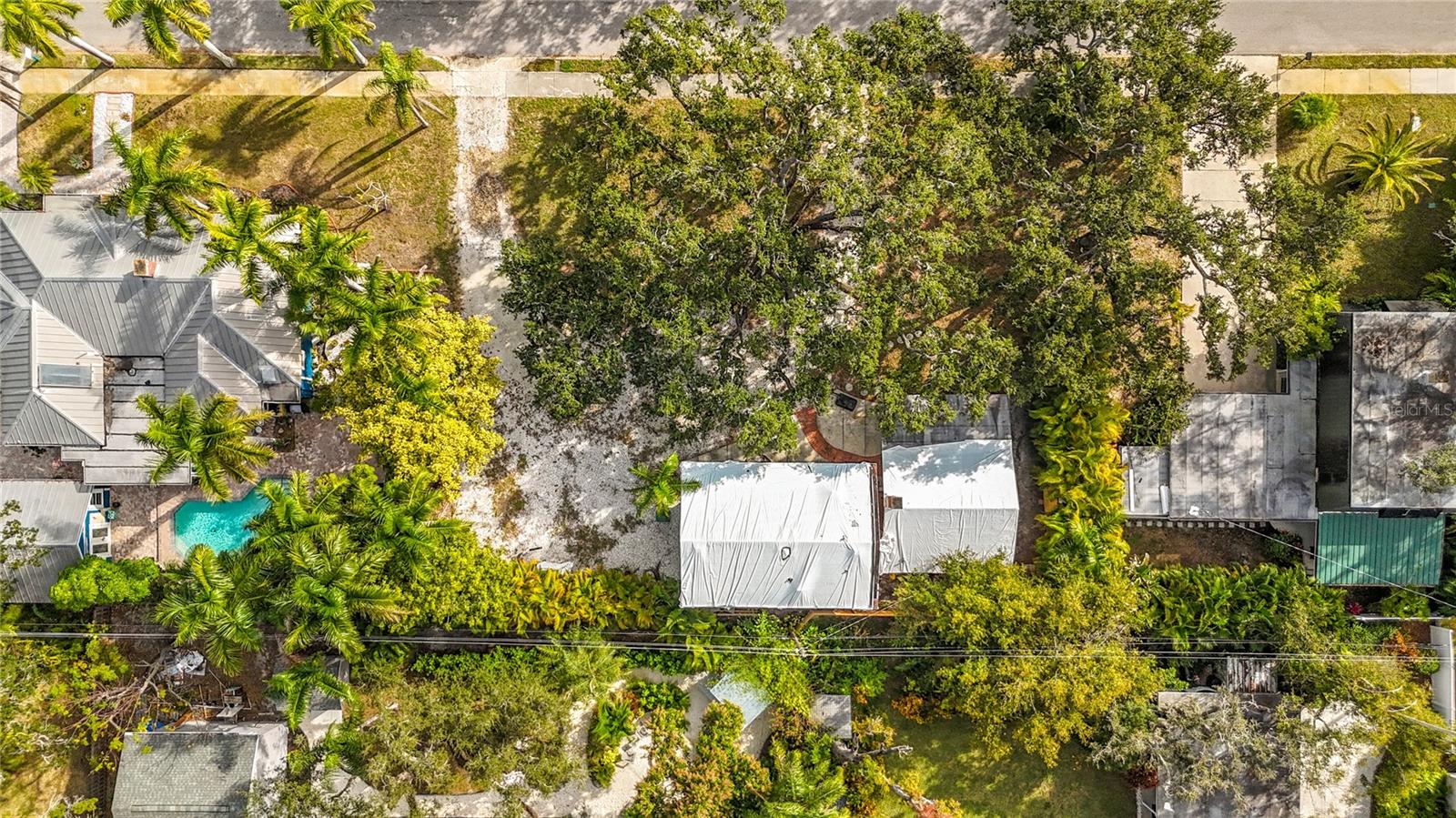 216 24TH St BRADENTON, FL 34205