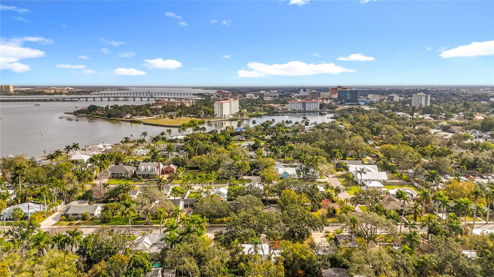 216 24TH St BRADENTON, FL 34205