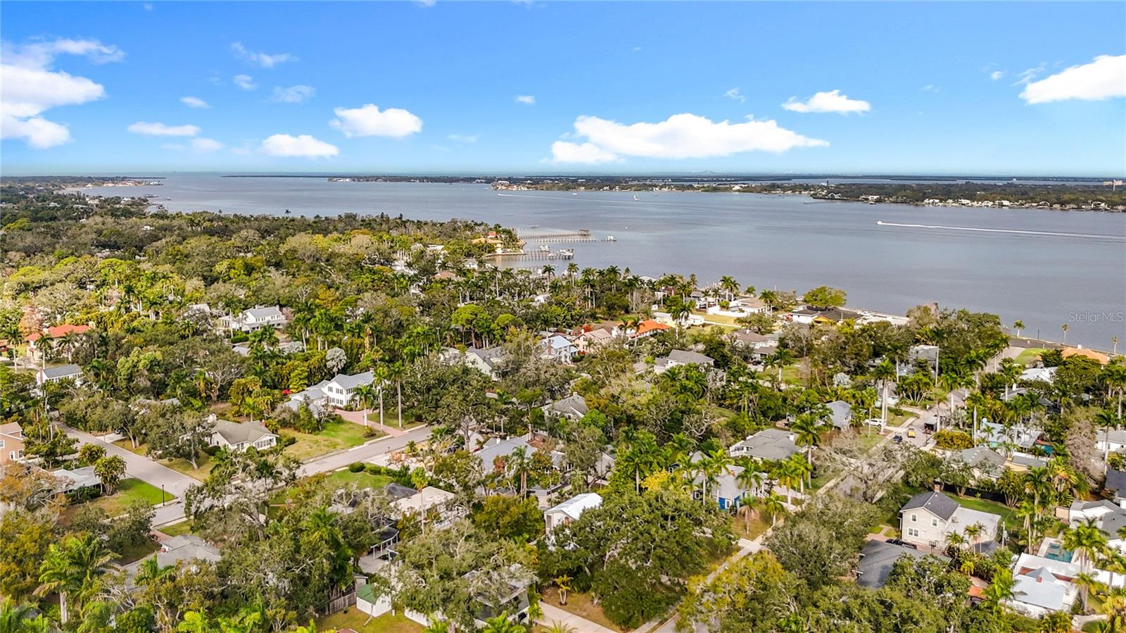 216 24TH St BRADENTON, FL 34205