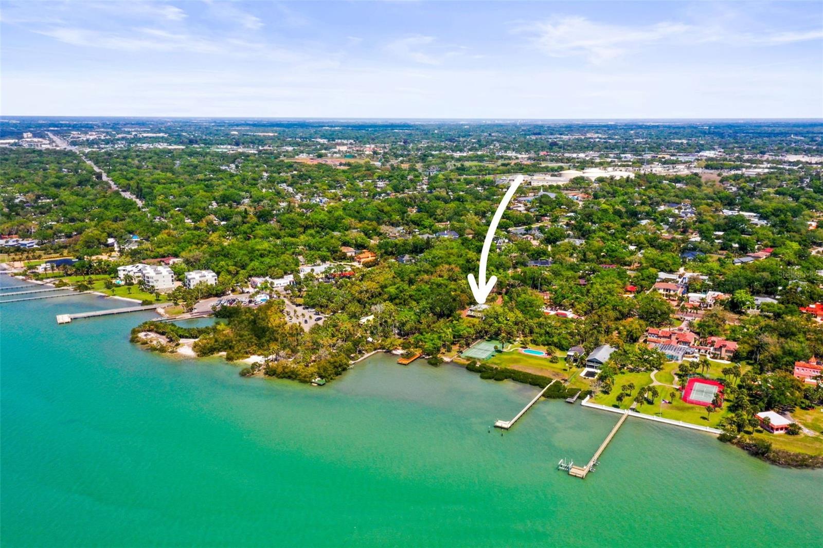 1600 Park St ST PETERSBURG, FL 33710