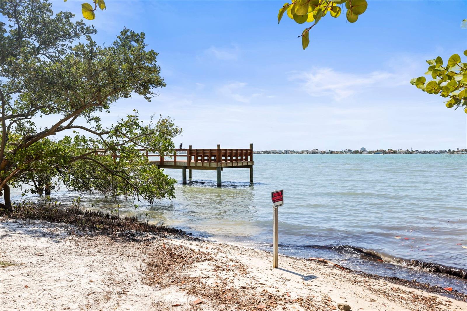 1600 Park St ST PETERSBURG, FL 33710