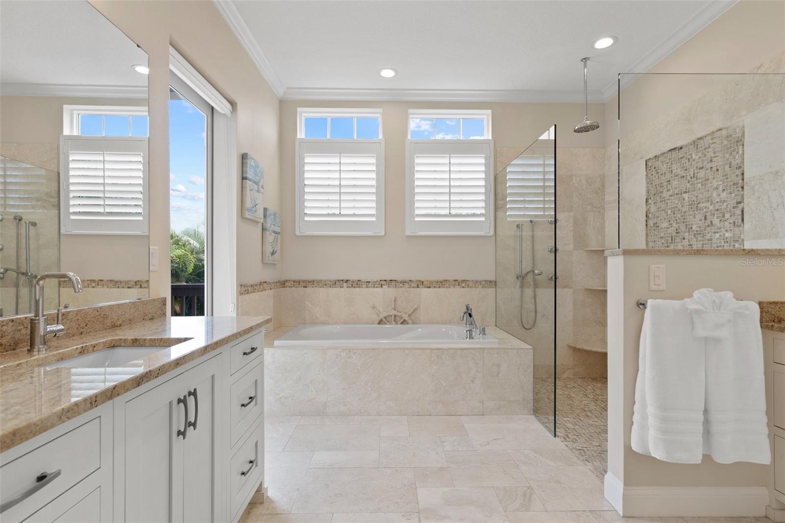 1021 Cres St #1 SARASOTA, FL 34242