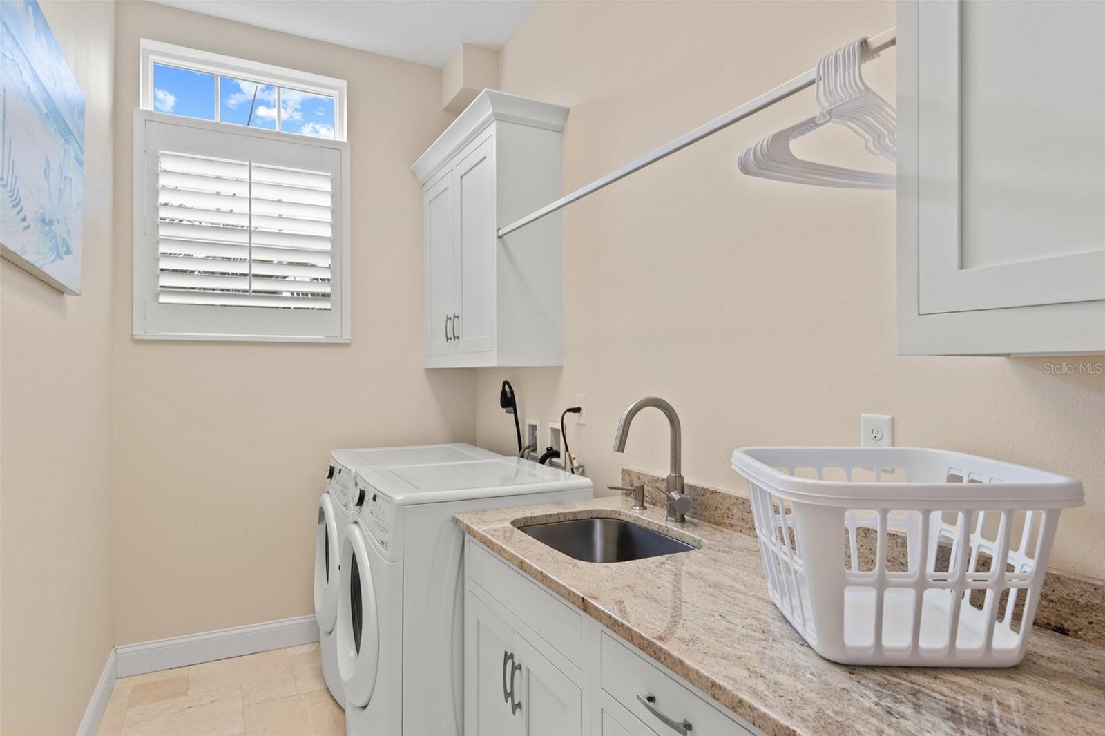 1021 Cres St #1 SARASOTA, FL 34242