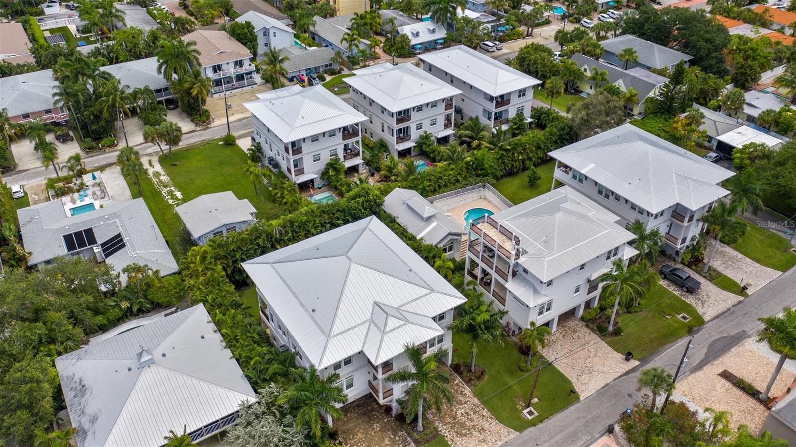 1021 Cres St #1 SARASOTA, FL 34242