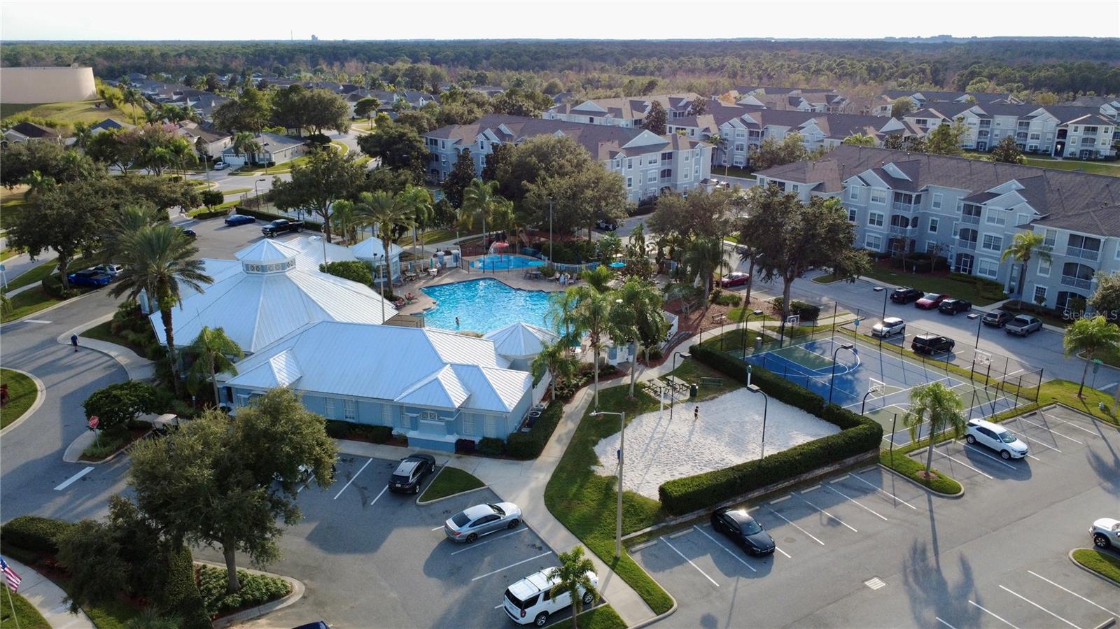 2305 SILVER PALM Dr #304 KISSIMMEE, FL 34747