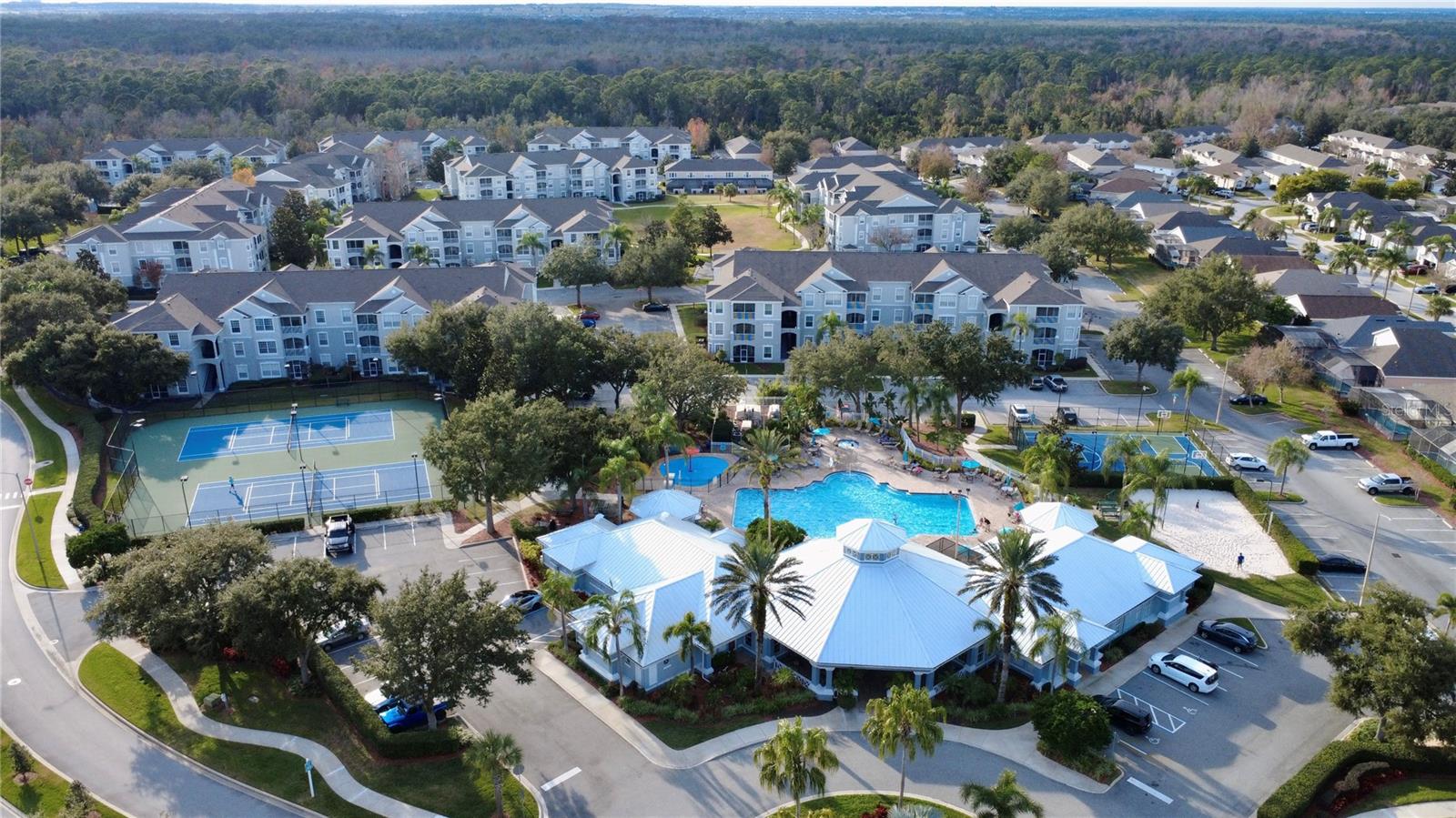 2305 SILVER PALM Dr #304 KISSIMMEE, FL 34747