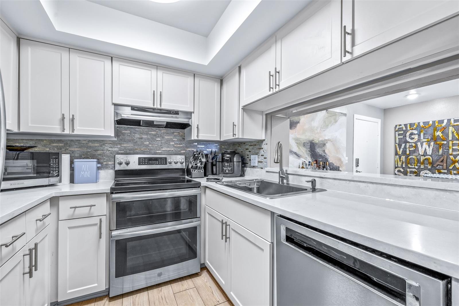 4405 W FAIR OAKS Ave #11 TAMPA, FL 33611