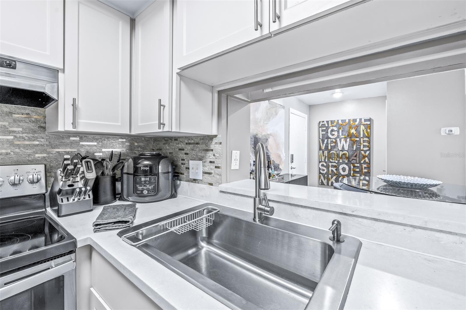 4405 W FAIR OAKS Ave #11 TAMPA, FL 33611