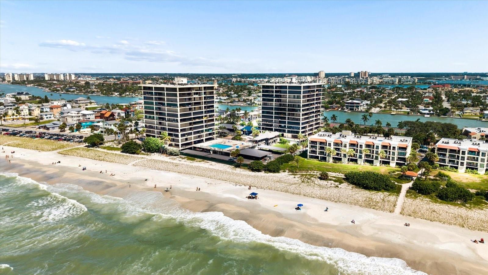 7600 BAYSHORE Dr #205 TREASURE ISLAND, FL 33706