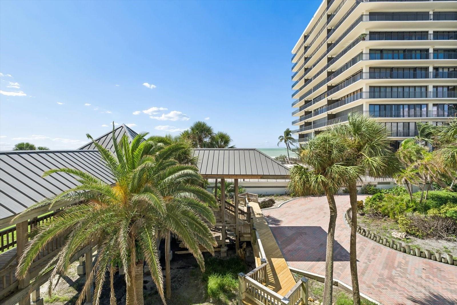 7600 BAYSHORE Dr #205 TREASURE ISLAND, FL 33706