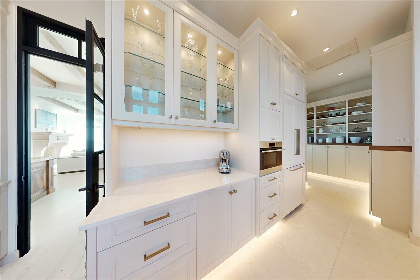 7366 Pt OF ROCKS Rd SARASOTA, FL 34242