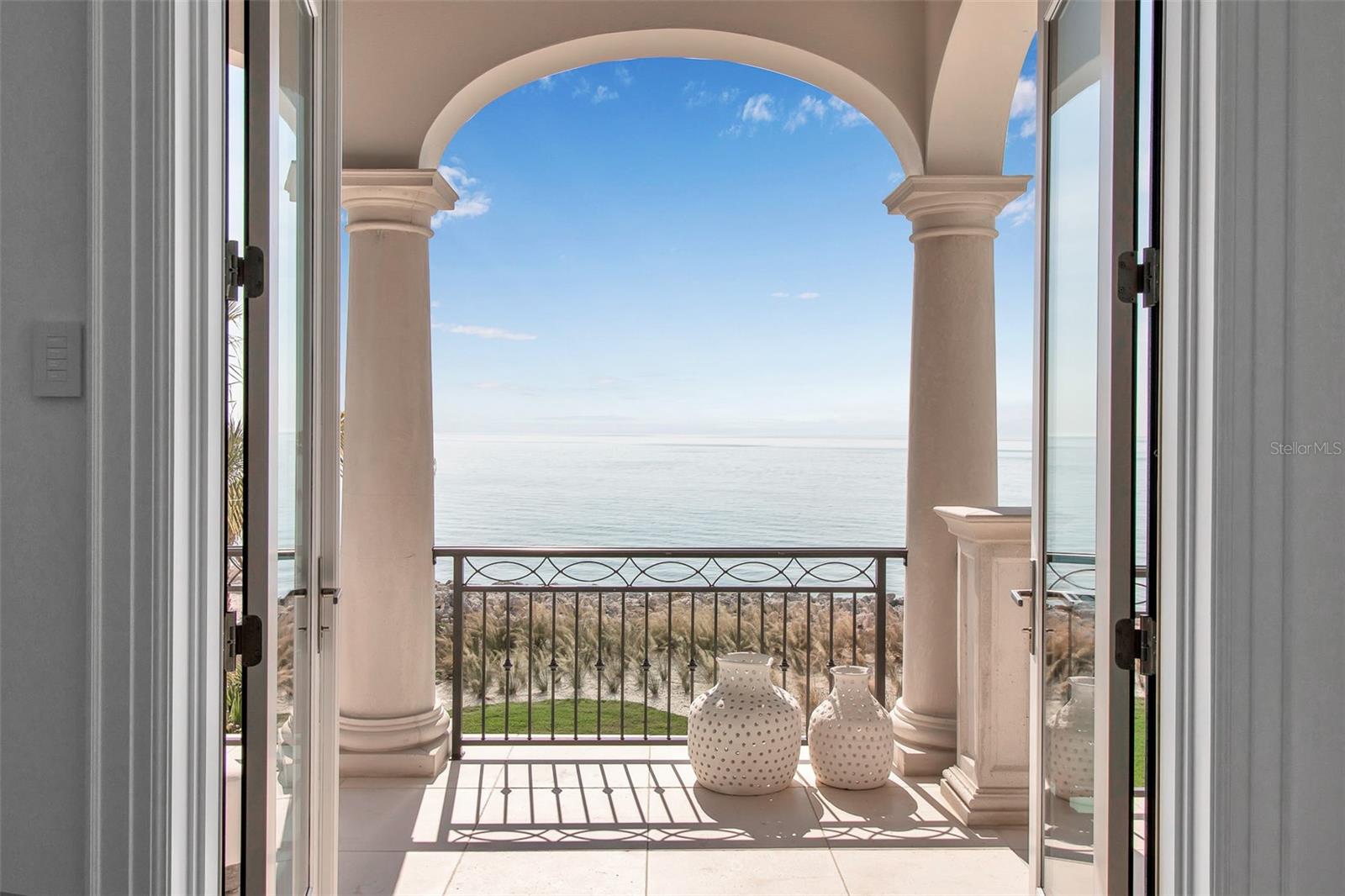 7366 Pt OF ROCKS Rd SARASOTA, FL 34242