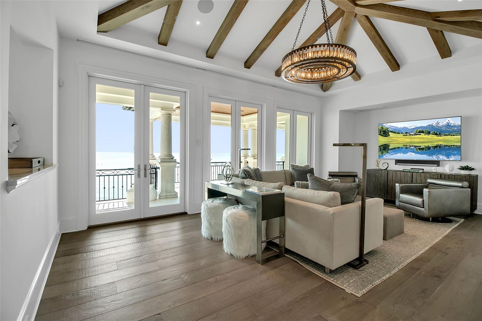 7366 Pt OF ROCKS Rd SARASOTA, FL 34242